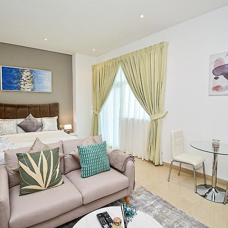 Luxury Escapes - Budget Studio With Balcony, Yacht Bay Marina Dubaj Zewnętrze zdjęcie